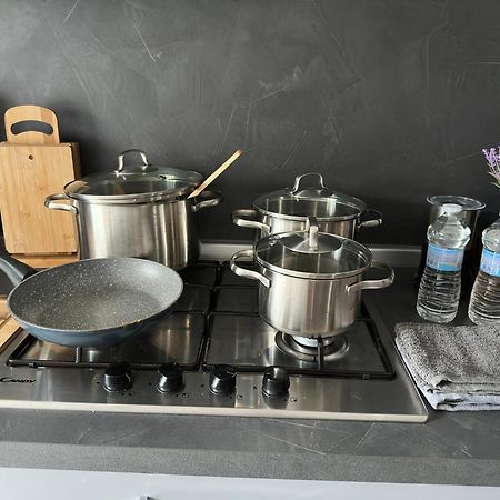 Casa Di Afi, Perfect For 4 - Kitchen - Parking - Netflix Apartment Арона Екстериор снимка